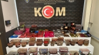 Tam 70 kg kaçak tütün ele geçirildi: Afyon’da 3 iş yerine baskın