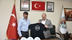 Eskişehir İnönü Belediyesi İnönülü Manda üreticilerine tişört ve şapka desteği verdi