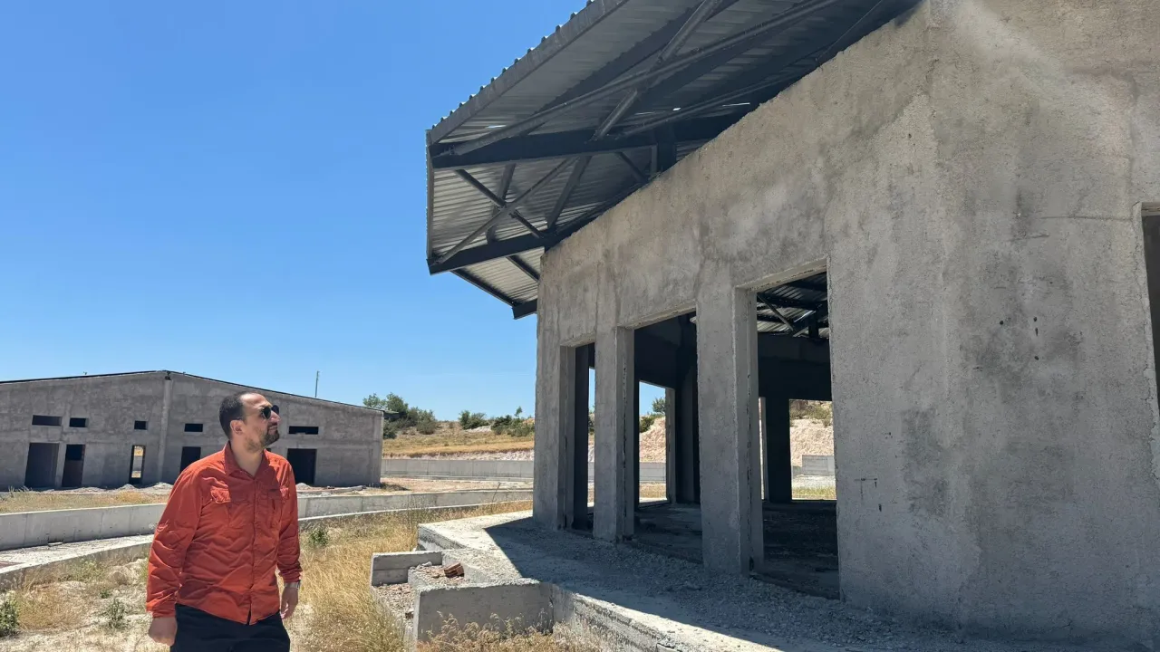 Afyon’da 2 yıldır çivi çakılmayan tesis için para bulundu: Nail Azbay gündeme getirmişti