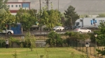 Afyon-İzmir yolunda tır devrildi: Yaralılar var, trafik tamamen durdu…