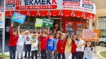 Afyon’da öğrenciler esnafı ziyaret etti