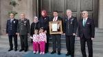 Afyon’da şehit aileleri ve gazilere ‘Devlet Övünç Madalyası’ verildi