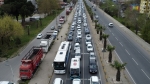 İzmir-Ankara kara yolunun Manisa geçişinde bayram hareketliliği sürüyor