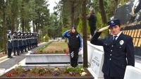 Şehitlikte tören düzenlendi