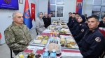 Vali Yiğitbaşı, jandarma ile iftar açtı