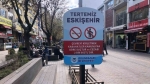 Vatandaşlar kurallara uymayarak izmarit atıyor