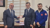 Müftü İmamoğlu kurban vekaleti tesliminde bulundu