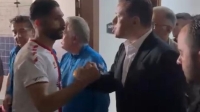 Futbolcuları teselli ettiler