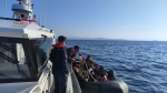 İzmir’de 74 kaçak yollarla giriş yapan yabancı uyruklu şahıs tespit edildi