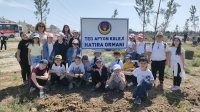 TED Afyon Koleji hatıra ormanı oluşturuyor