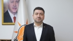 AK Partili Sevim’den Belediye’ye Sert Eleştiri: “İhalesiz arsa satıp, sucuğu ihaleyle Malatya’dan alıyorlar”