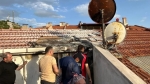 4 katlı binanın çatısında yangın çıktı