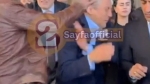 CHP lideri Özgür Özel’e cenaze çıkışı yumruklu saldırı! Her şey bir anda oldu