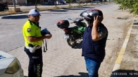 Sinanpaşa’da motosiklet sürücüleri denetleniyor