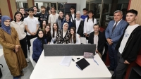 Vali Yiğitbaşı’dan gece kütüphane ziyareti