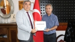 Miraç Sünnetci, YKS şampiyonlarının çıktığı okulları ziyaret etti