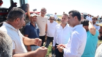 Afyonlu çiftçiler CHP’li Erhan Adem’e dert yandı: “Gelecek Sene Hiçbir Şey Ekemeyiz”