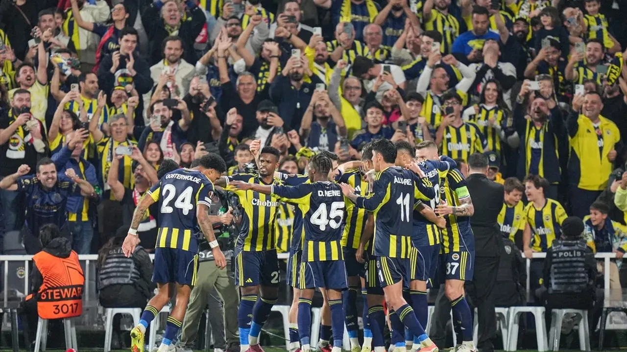Fenerbahçe Stuttgart’ı 1-0 Yenerek Geri Yolladı!