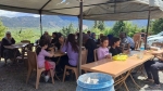 Denizli’nin Çameli ilçesinde mezarlıkta dördüncü kez bayram hayrı düzenlendi