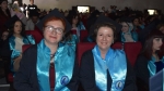 Afyon’da iki arkadaş 56 yaşında üniversiteden mezun oldu: Hayallerini birlikte gerçekleştirdiler