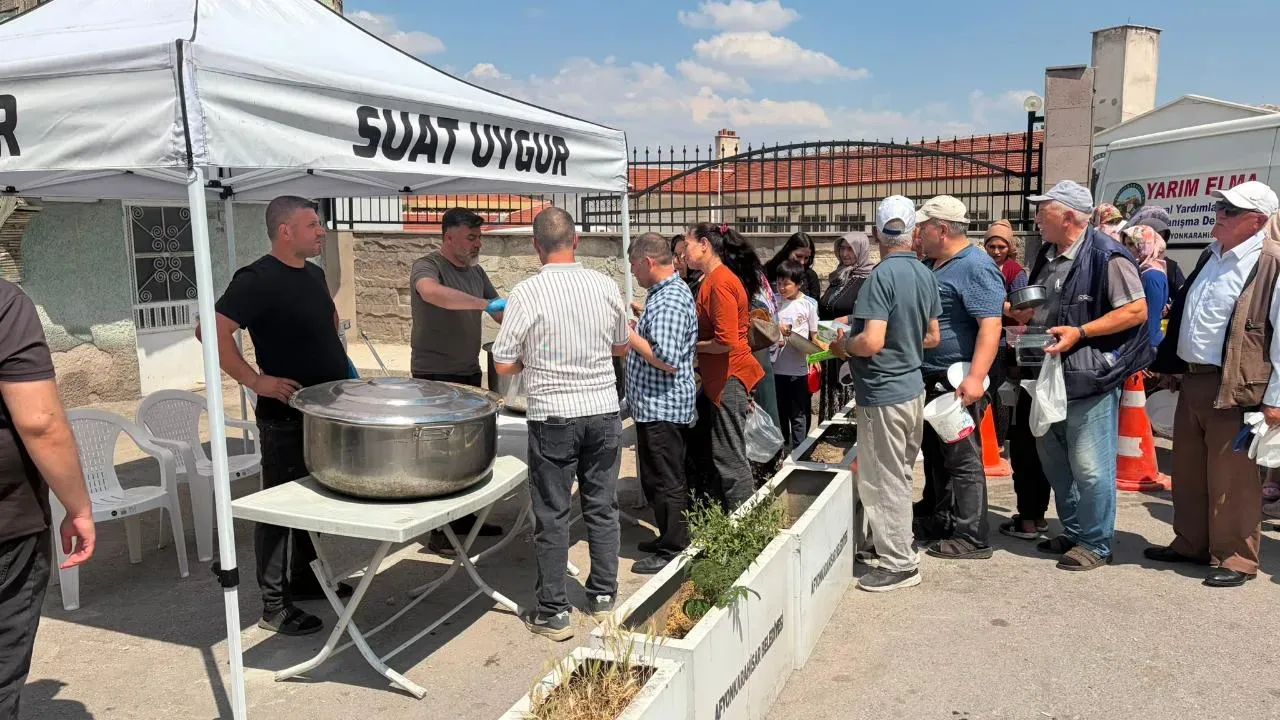Afyon’da Aşure Günü Coşkusu