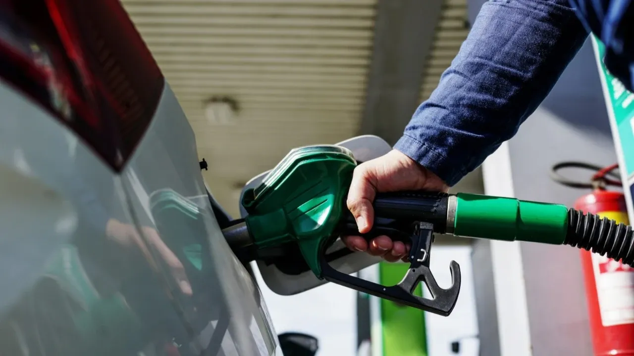 Benzine Zam Kapıda: Pompaya Yansıyacak Tutar Belli Oldu