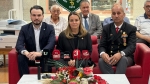 İYİ Partili Ayyüce Türkeş Taş: “O zaman düşman üniformalıydı şimdi bizimle aynı giyiniyor”
