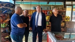 Mısırlıoğlu’ndan yangın yaşanan markete geçmiş olsun ziyareti: “Esnafın her zaman yanındayız”